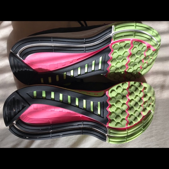 Nike air zoom running shoes - Picture 2 of 4